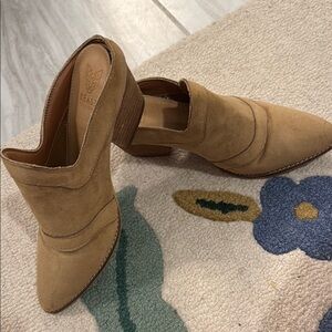 BEAST FASHION Tan Mules Suede Clogs